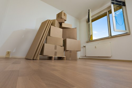 Removal van in Finsbury Park ready for a local house move