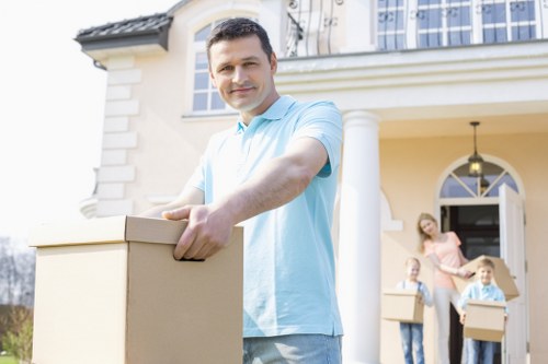 Professional moving service in Finsbury Park supporting home and business moves