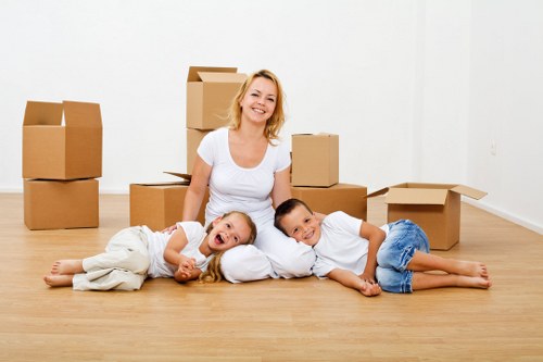 Local truck hire for flats and houses around Finsbury Park